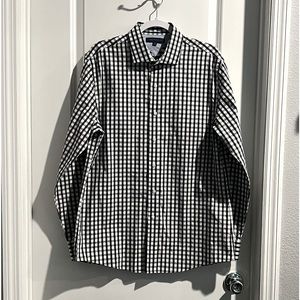 TH Gingham Print Men’s Button-down Shirt